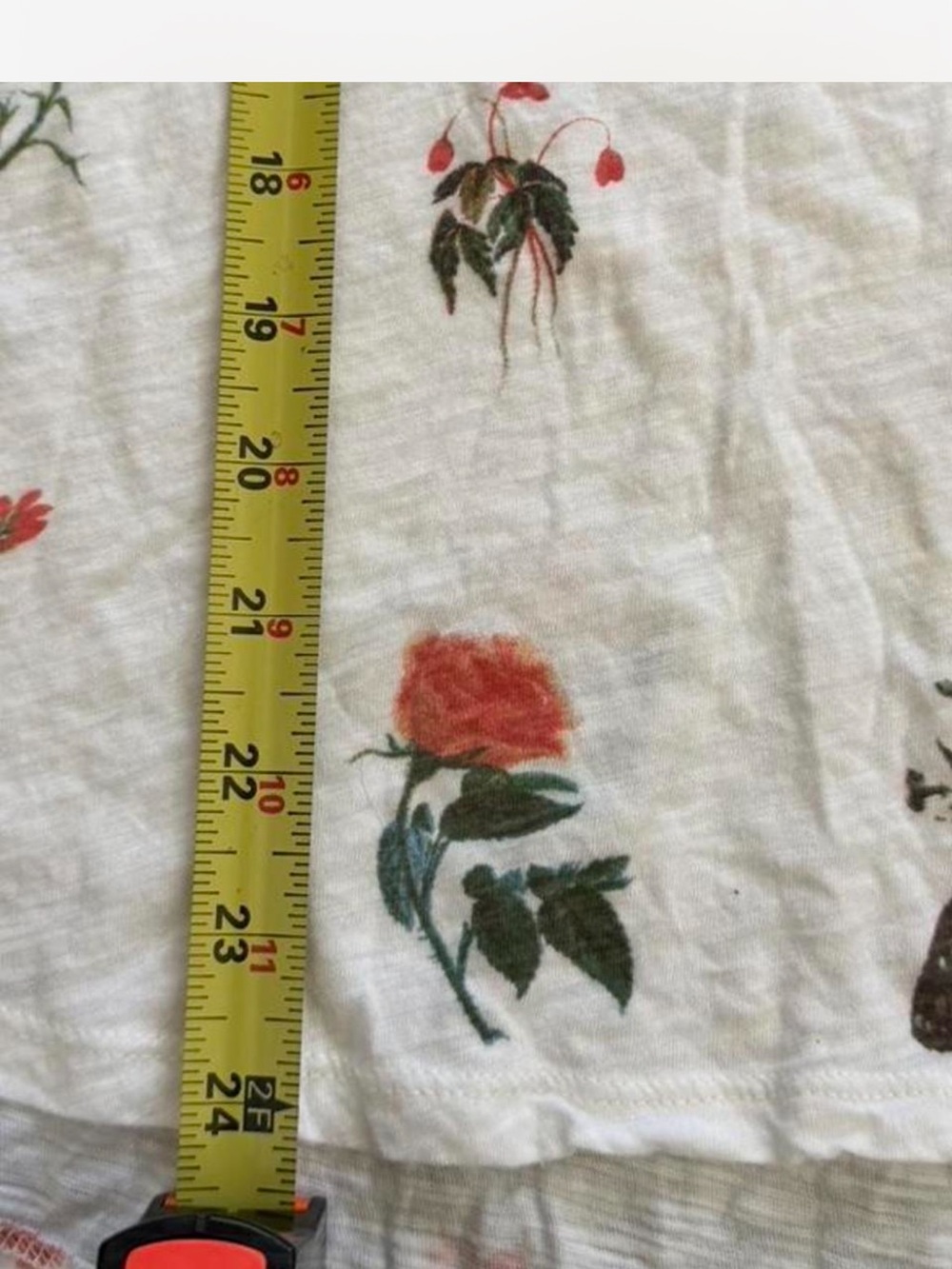 Lucky Brand White Short Sleeve Tee with Floral & Butterfly Print - Picture 4 of 6